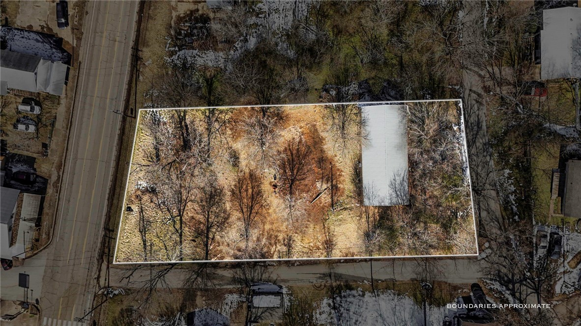 main property photo 13