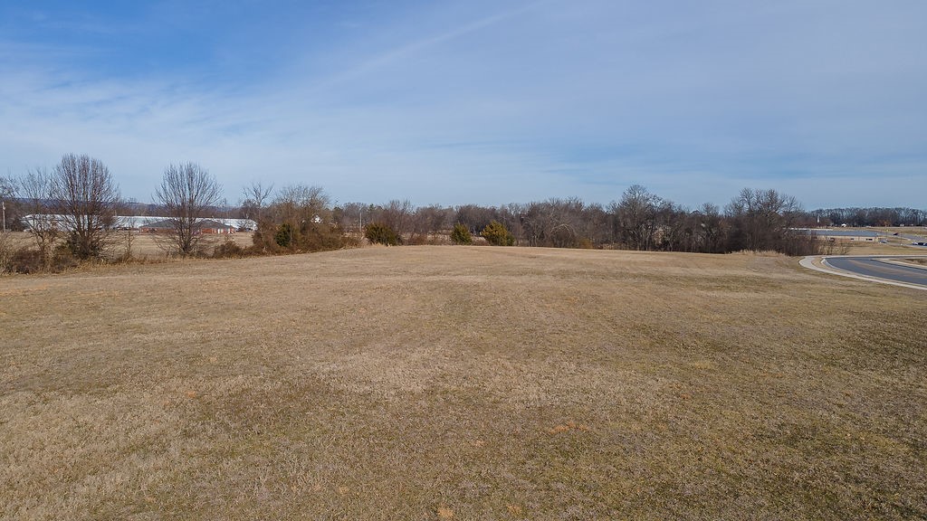 main property photo 23