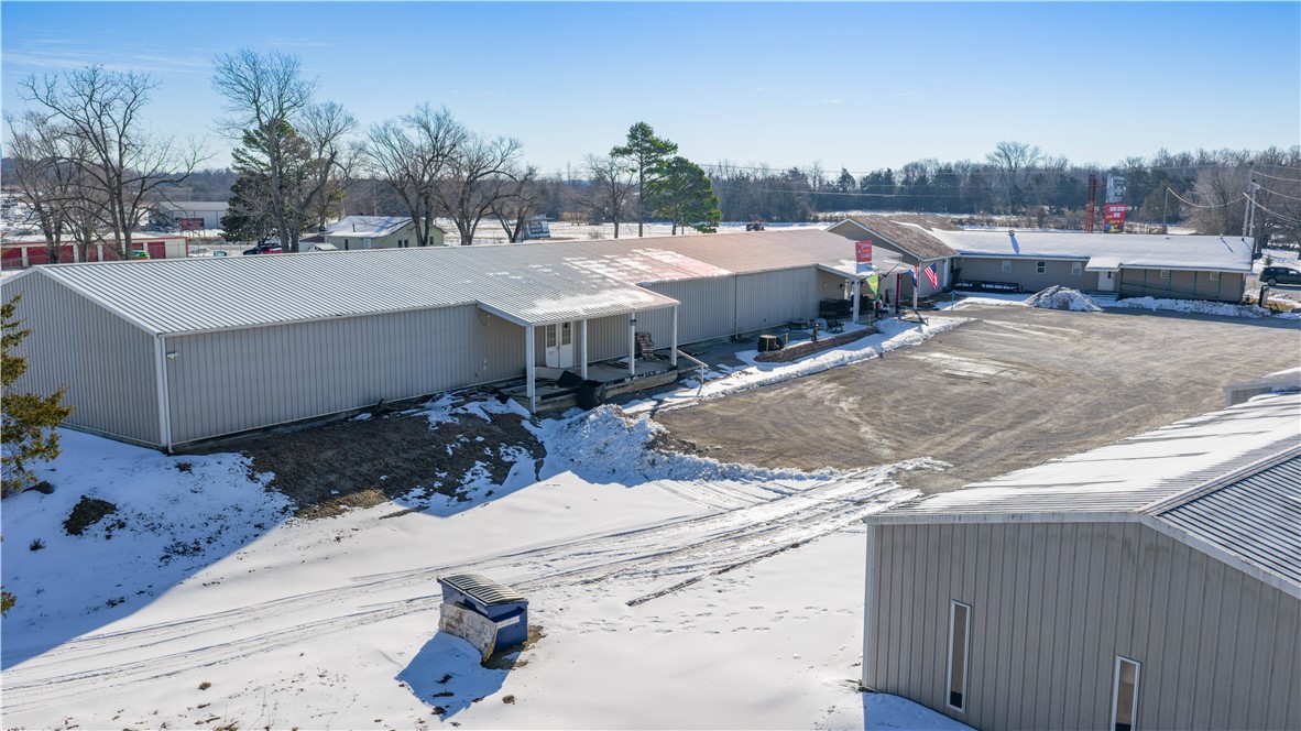 main property photo 9