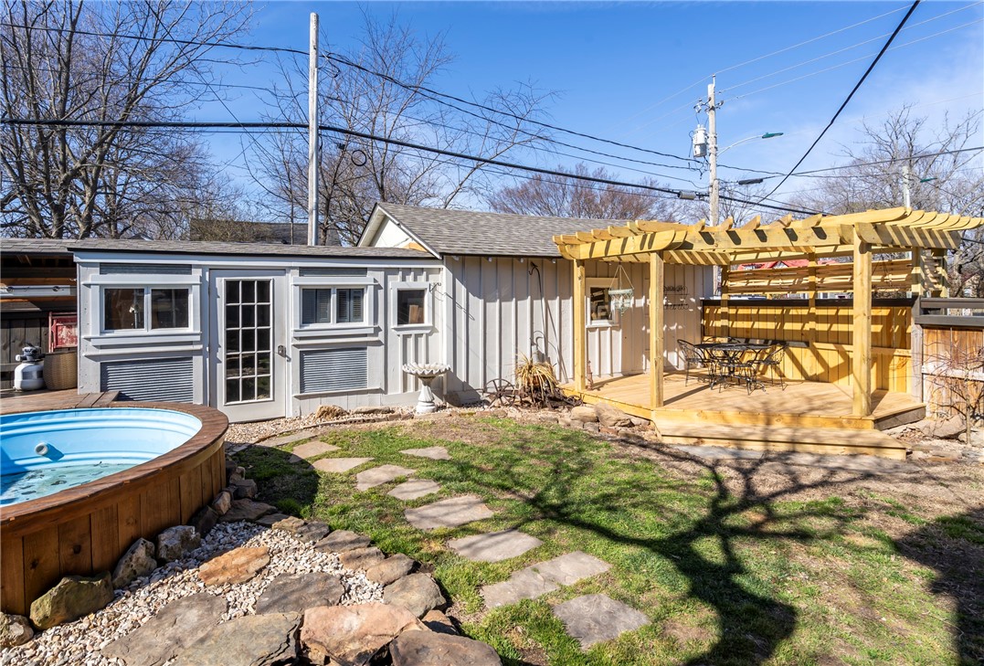 main property photo 50