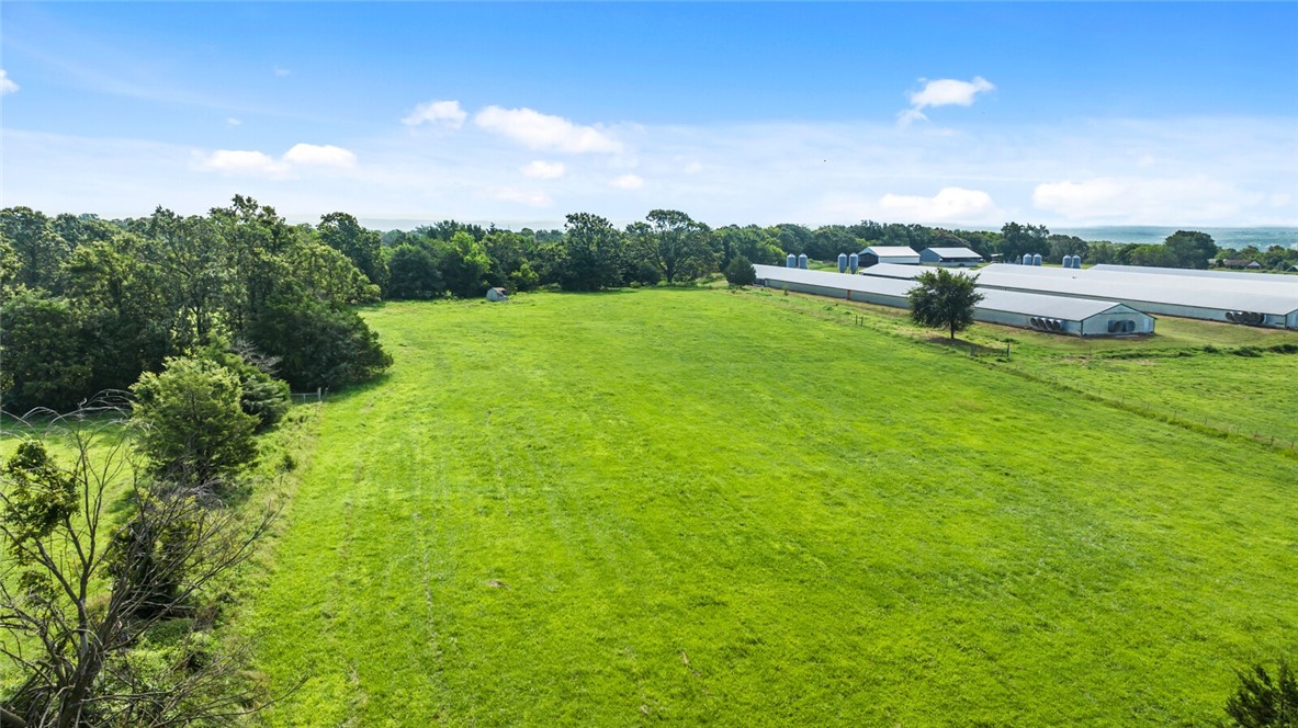 main property photo 12