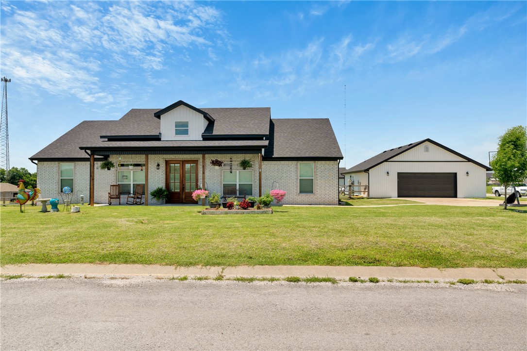 main property photo 32