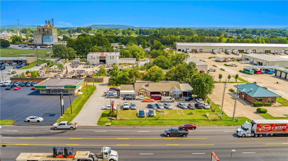 main property photo 3