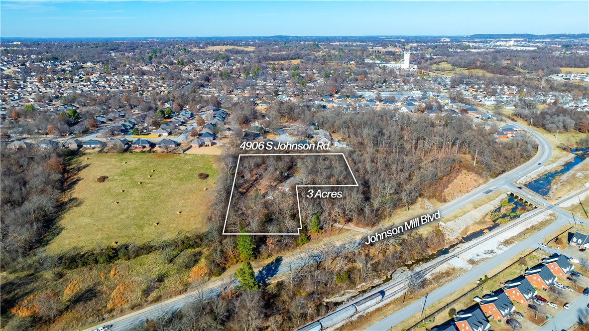 main property photo 8
