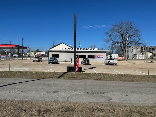 main property photo 3