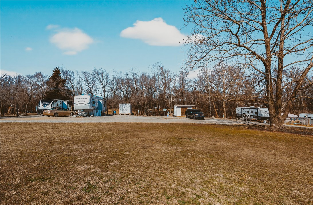 main property photo 35