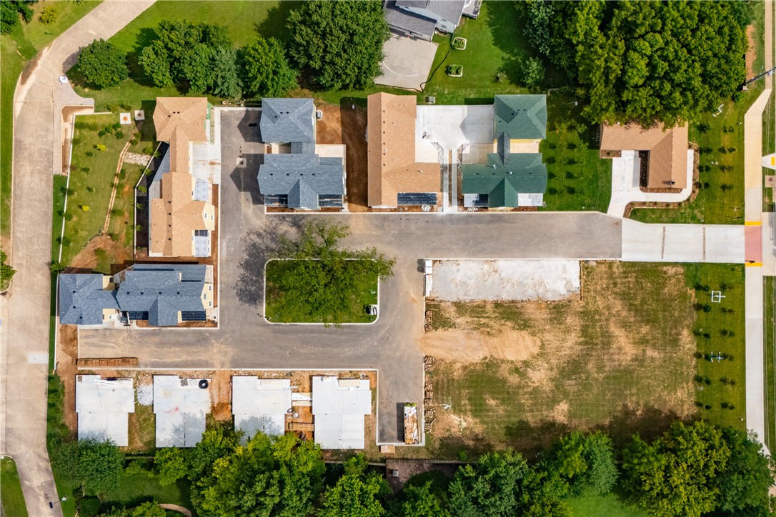 main property photo 20