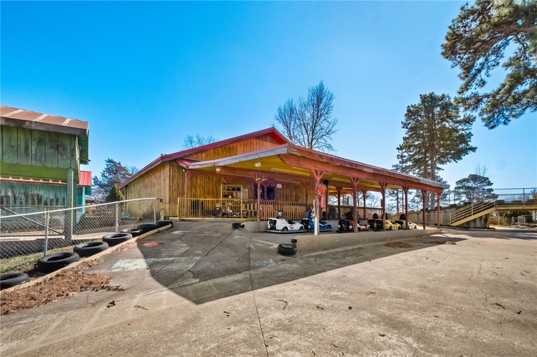 main property photo 14
