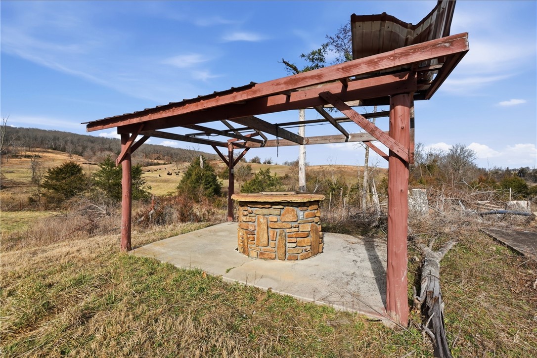 main property photo 30