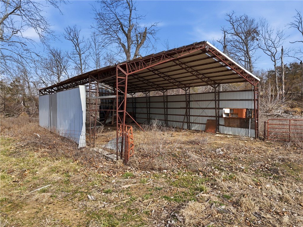 main property photo 8