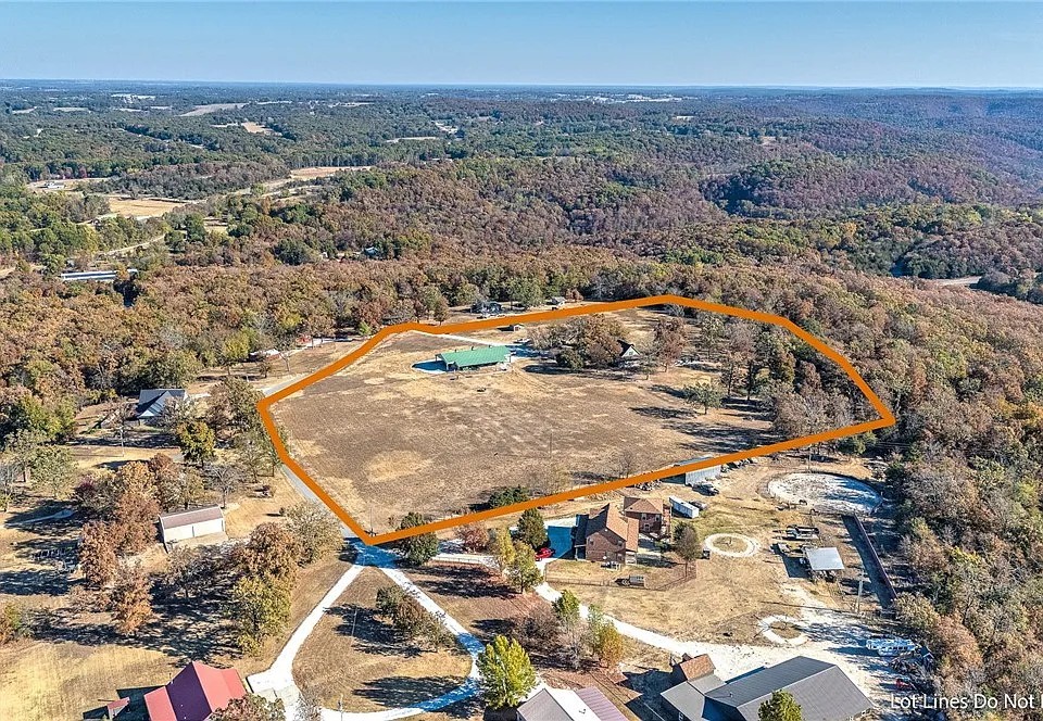 main property photo 14