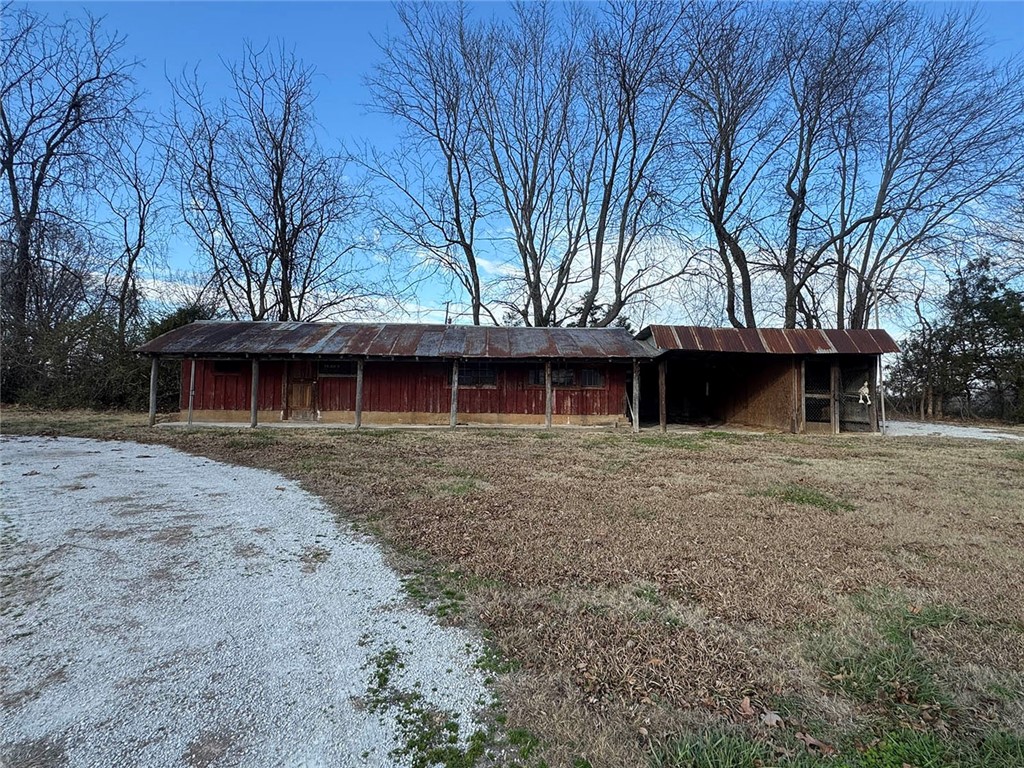 main property photo 17