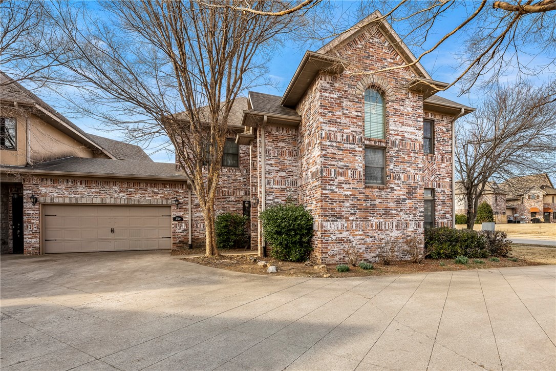 main property photo 29