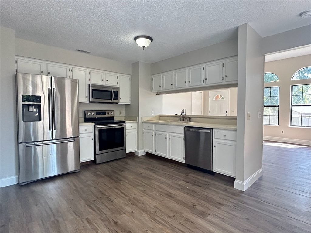 property viewer photo 2