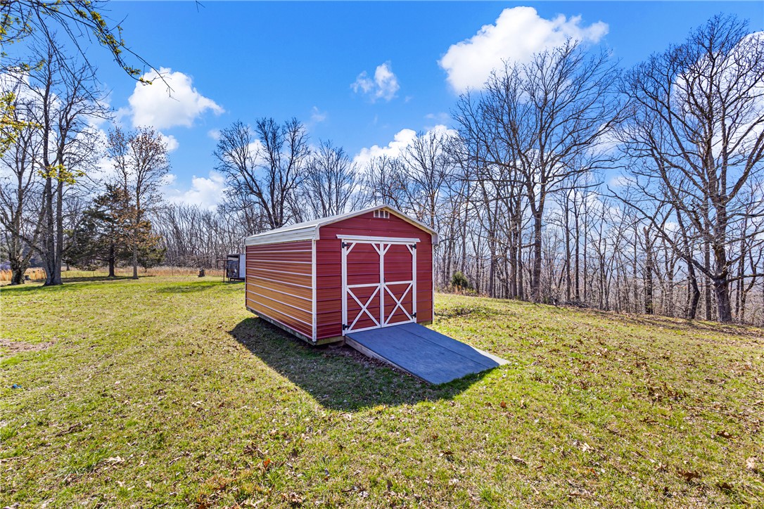 main property photo 30