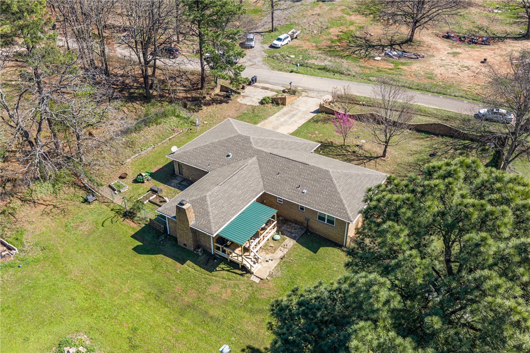 main property photo 39