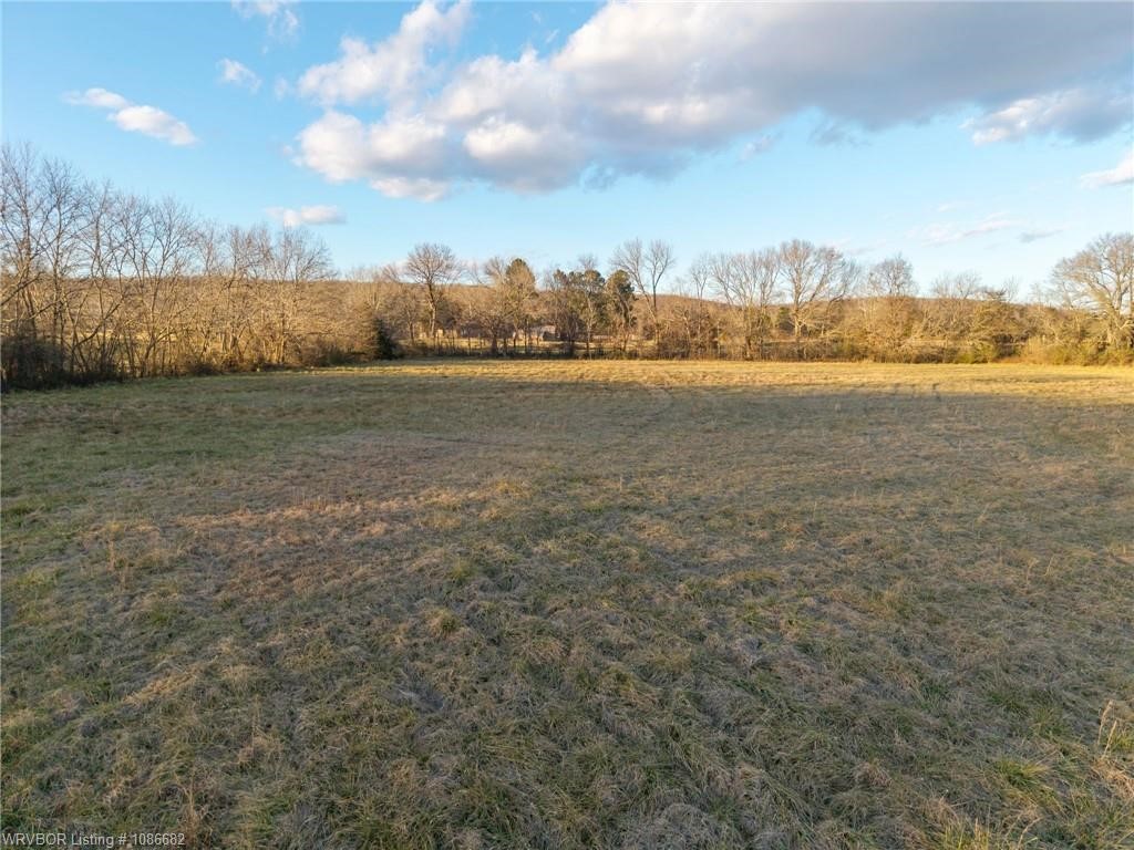 main property photo 13