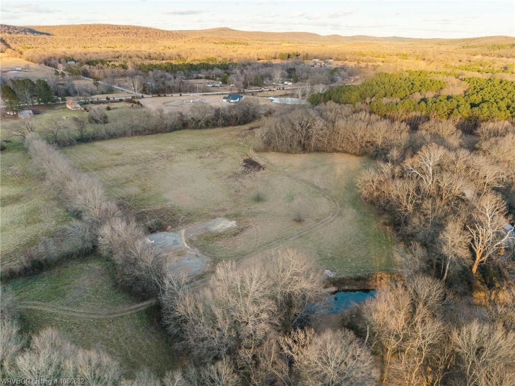 main property photo 17