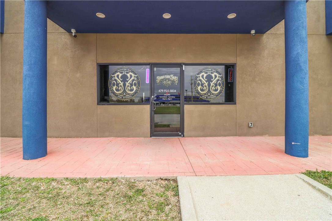 main property photo 6