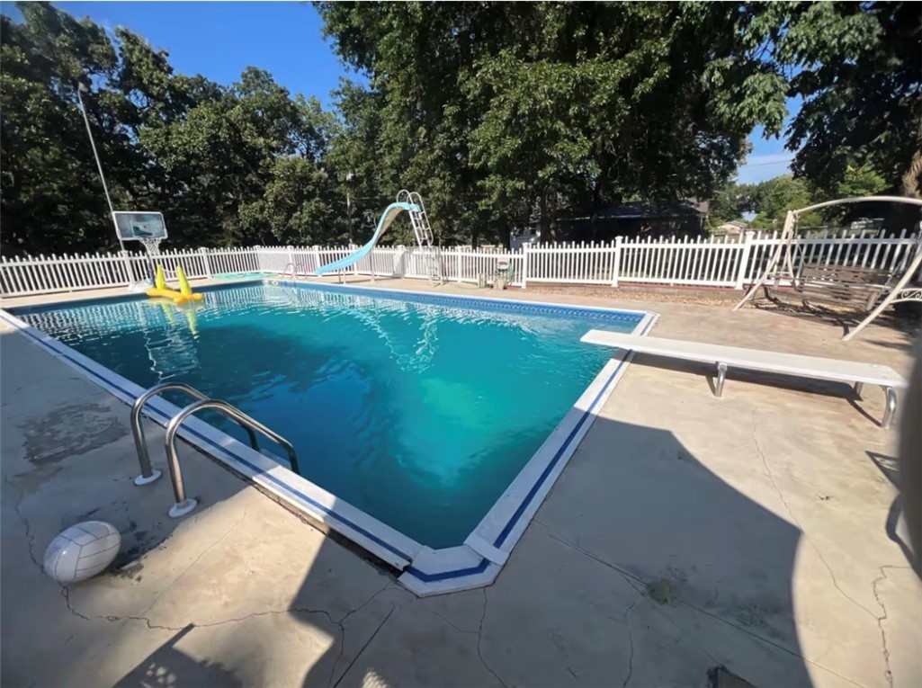main property photo 59