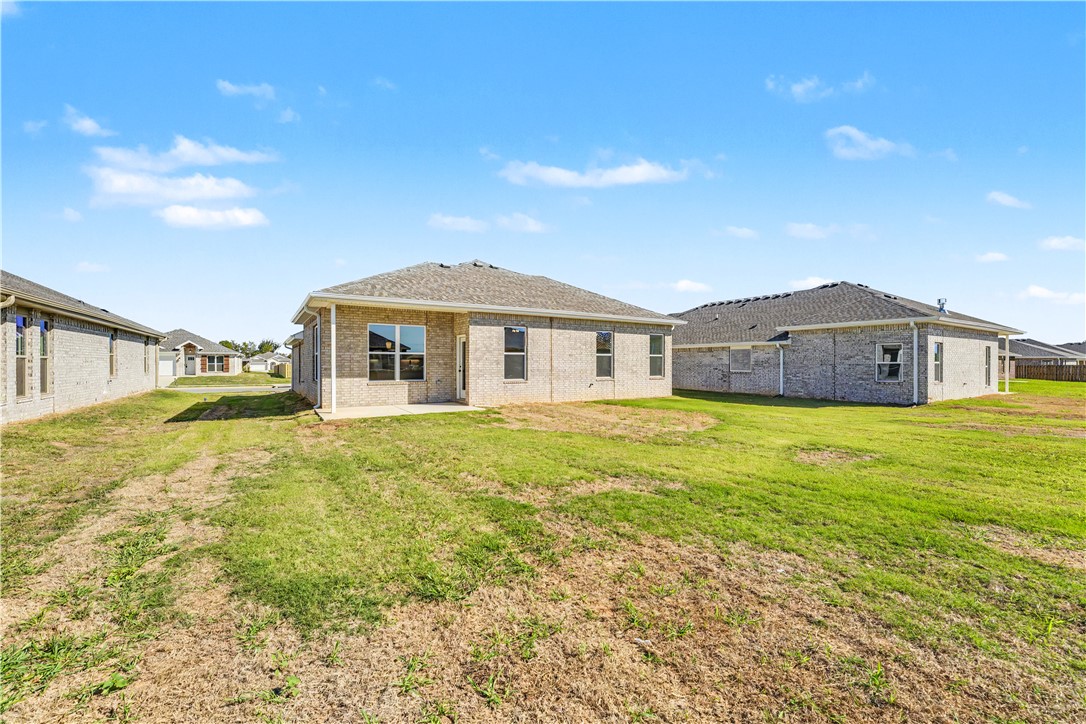 main property photo 30
