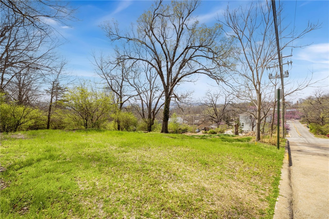 main property photo 5