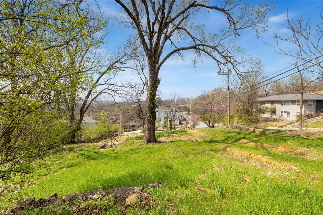 main property photo 7