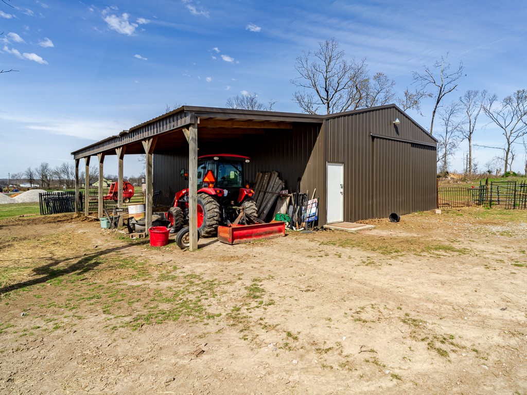main property photo 15