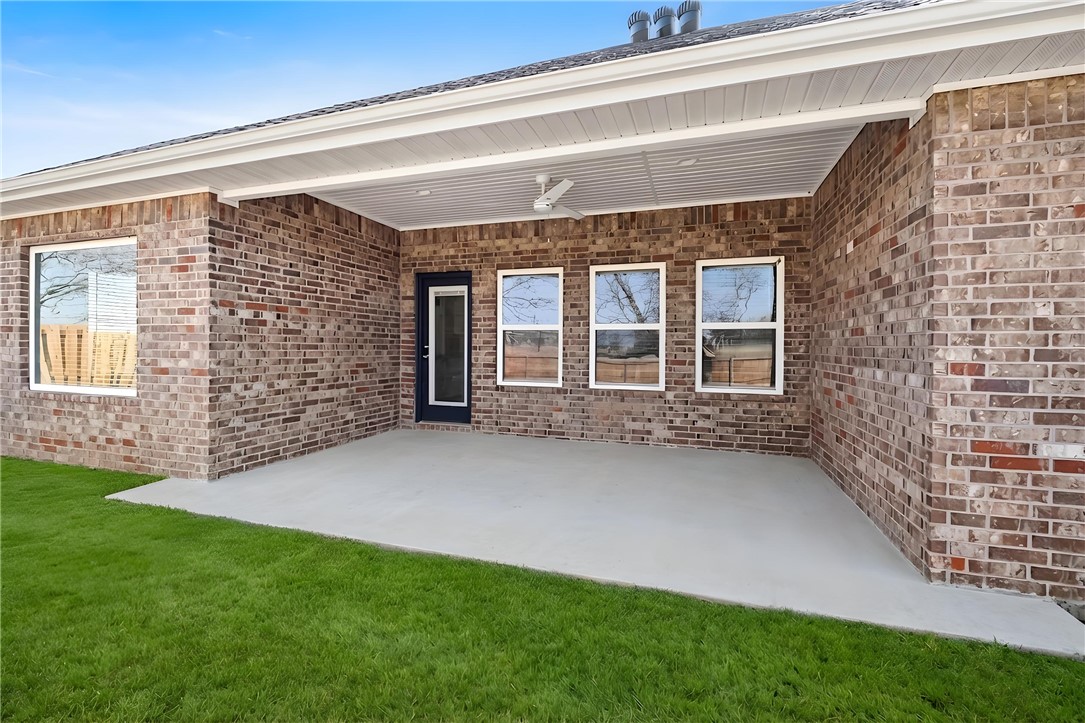 main property photo 30