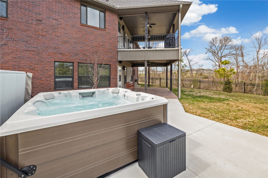 main property photo 34