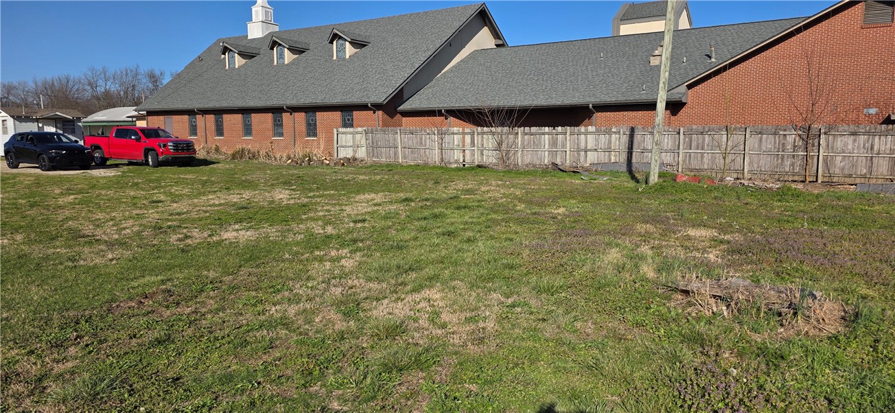 main property photo 7