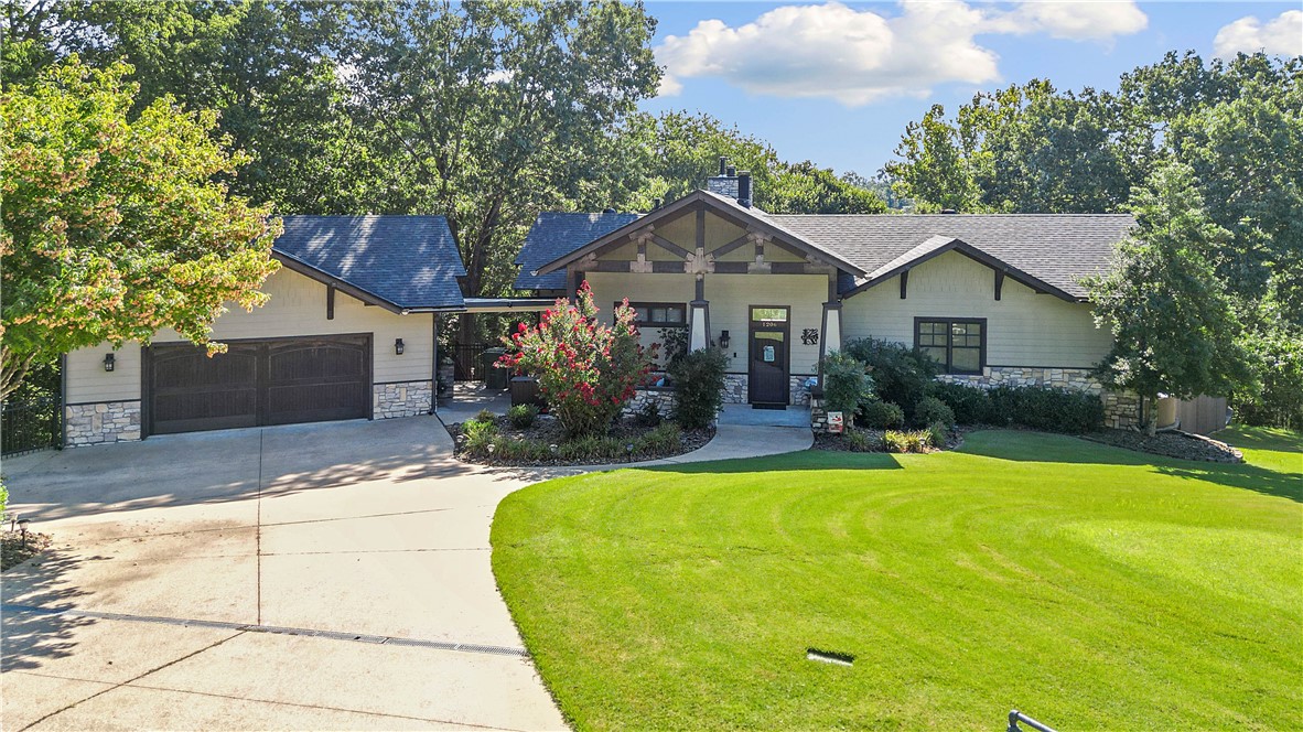 main property photo 42
