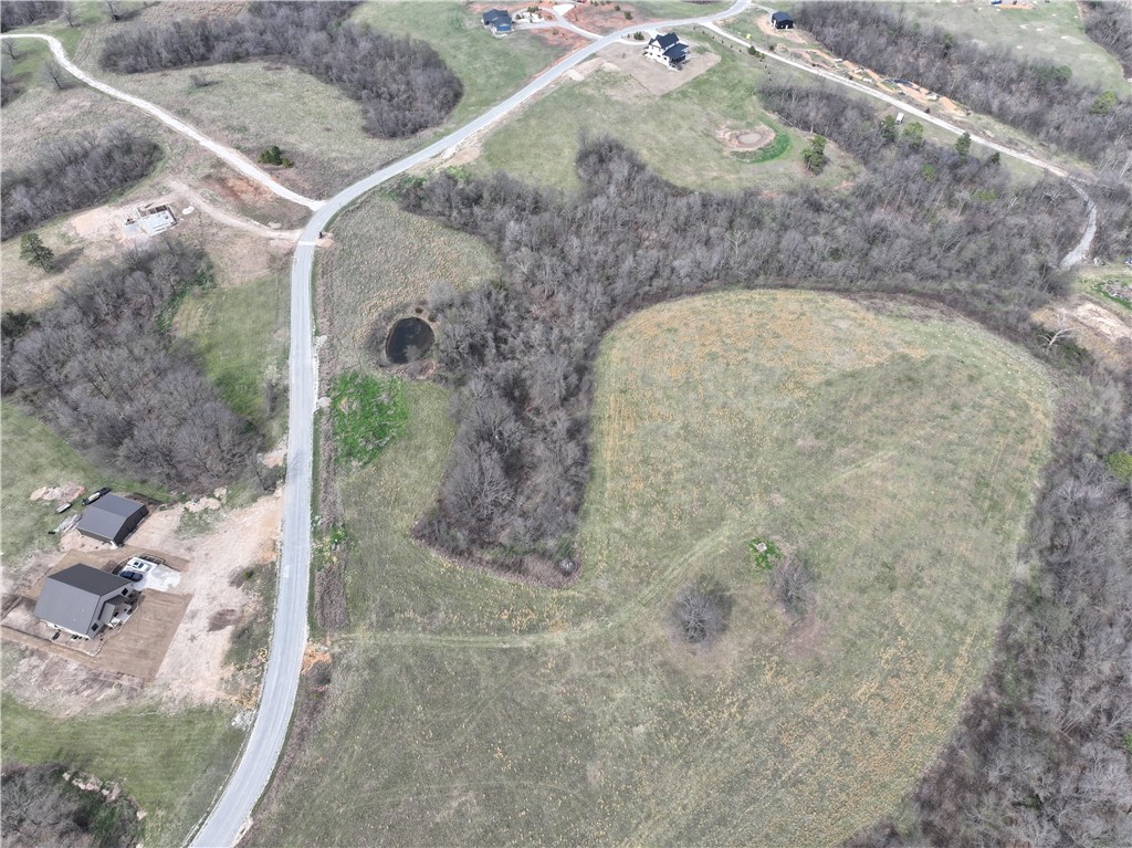 main property photo 10