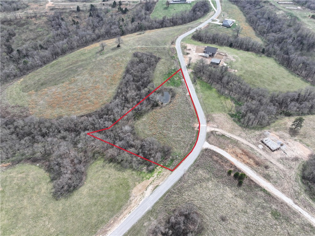 main property photo 9