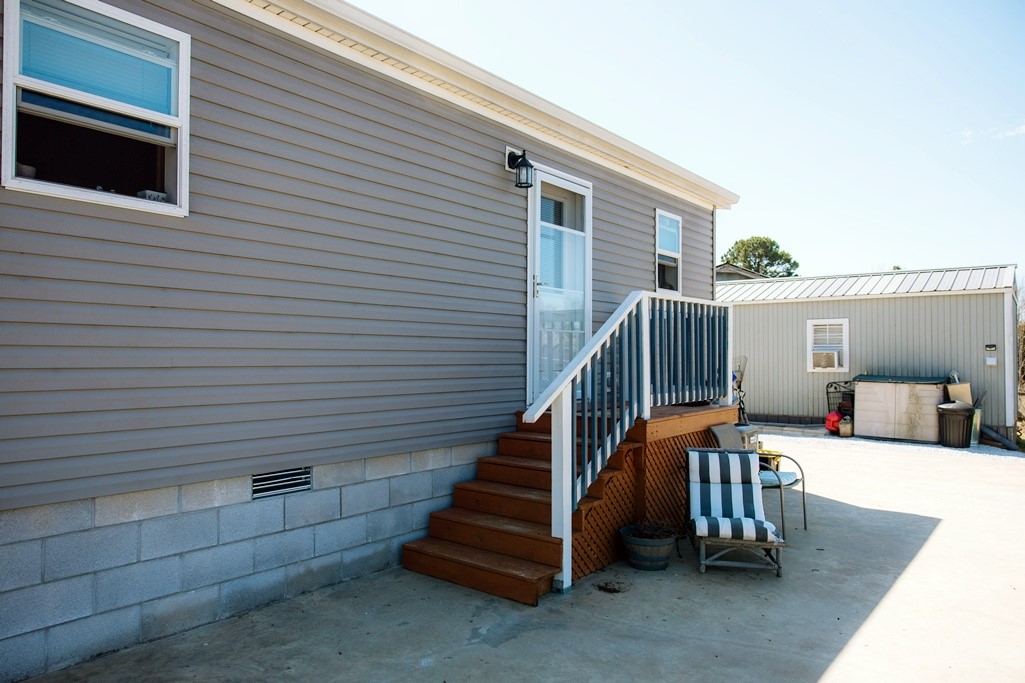 main property photo 18