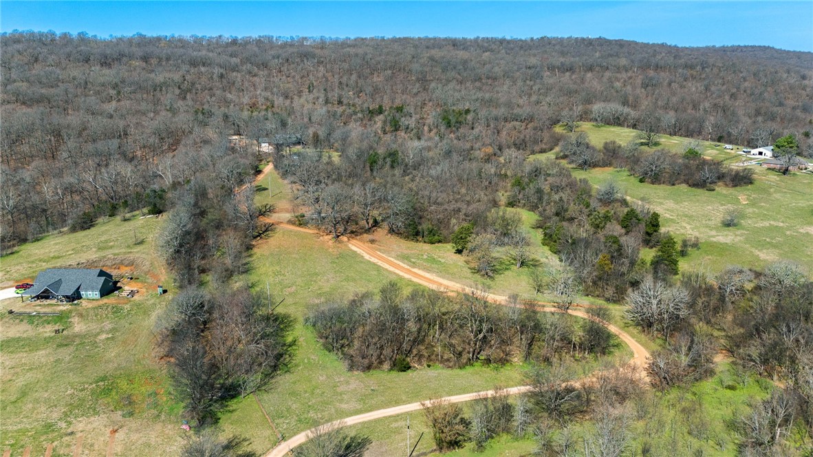 main property photo 40