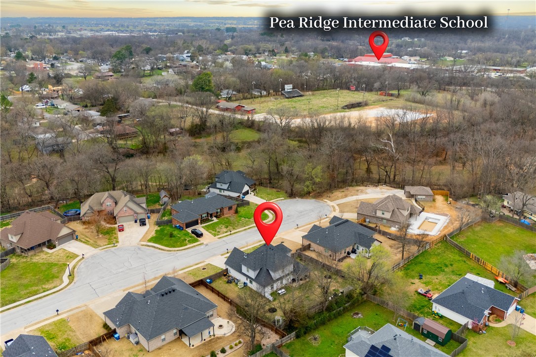 main property photo 30