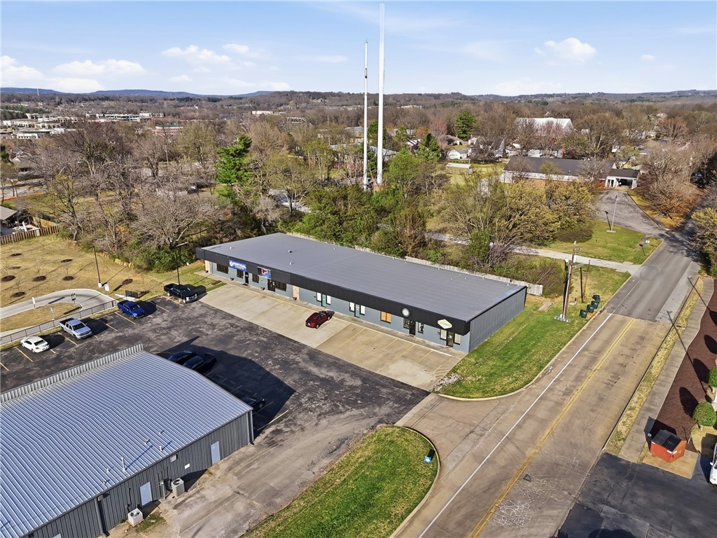 main property photo 25