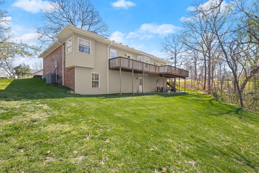 main property photo 35