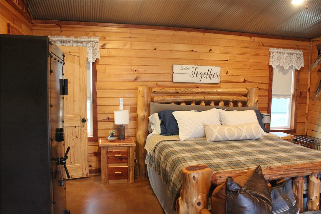 main property photo 47