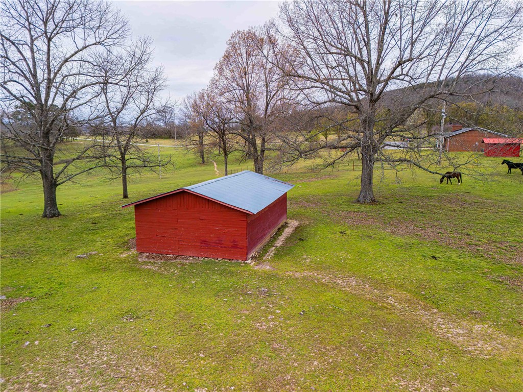main property photo 31
