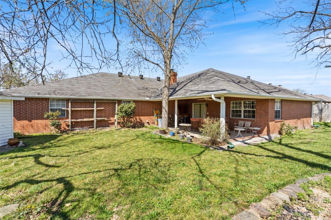 main property photo 22