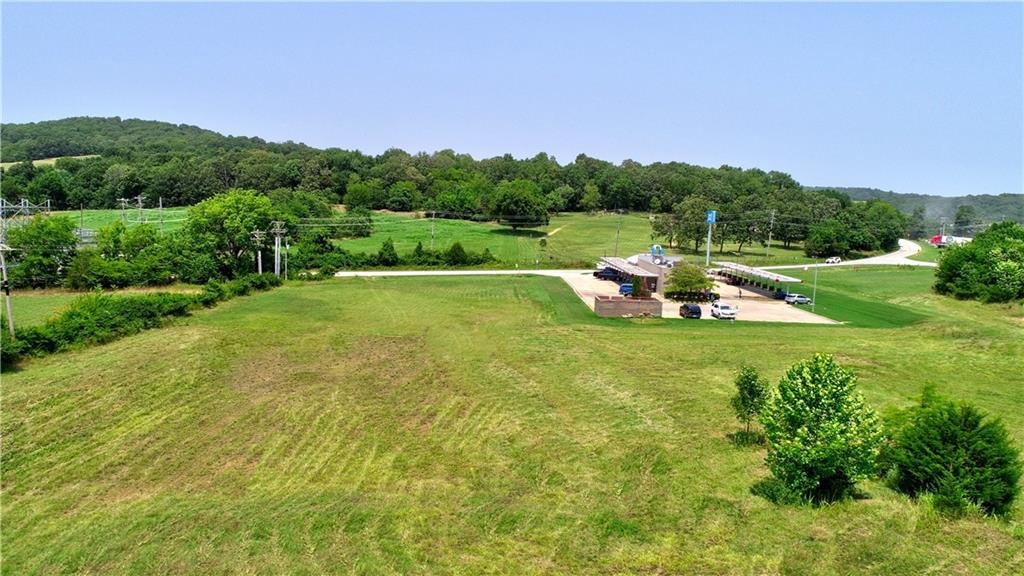 main property photo 22