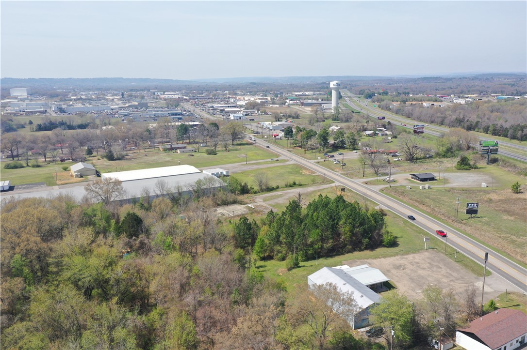 main property photo 10