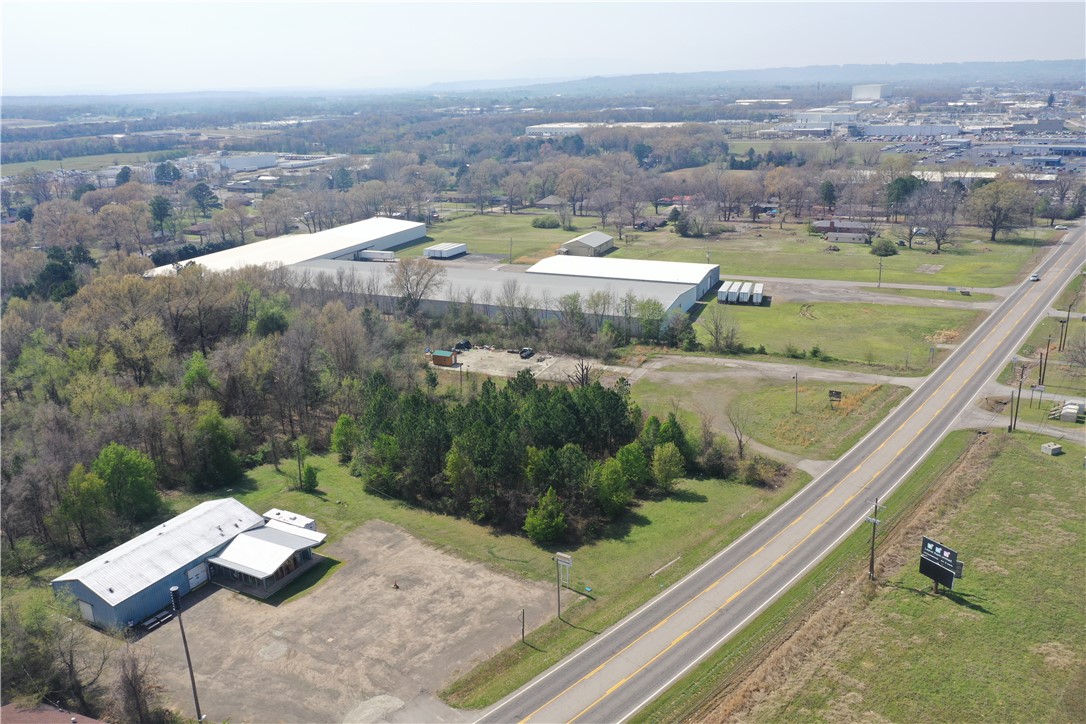 main property photo 12