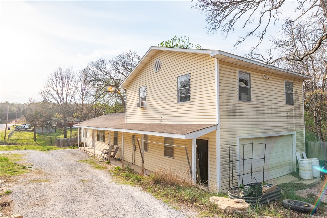 main property photo 3