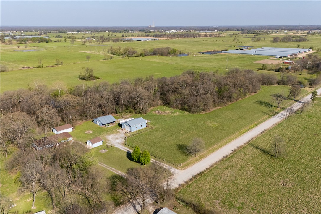 main property photo 12