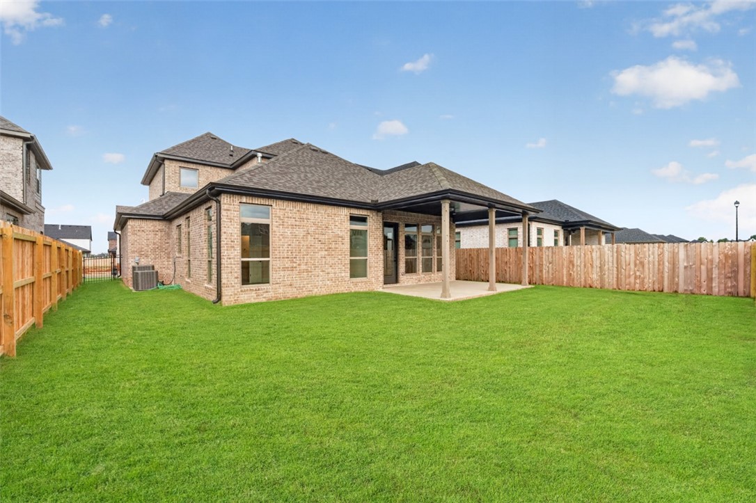 main property photo 29