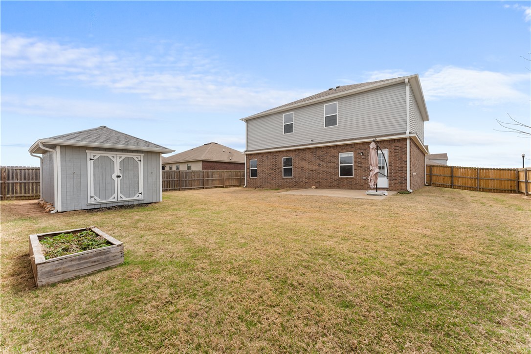 main property photo 38