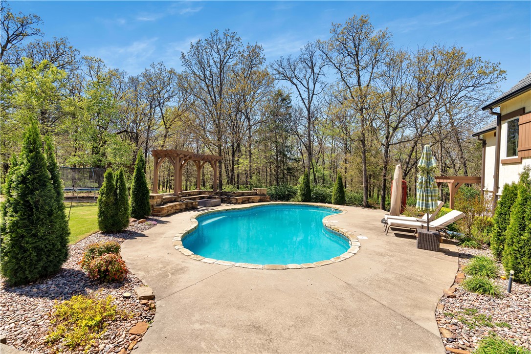 main property photo 46